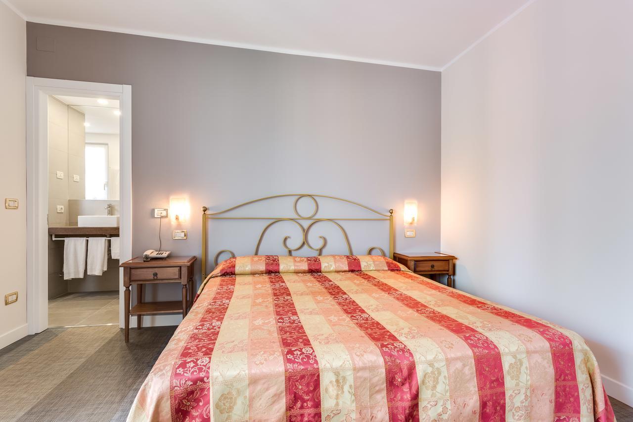 Hotel Europa Garda  Eksteriør billede