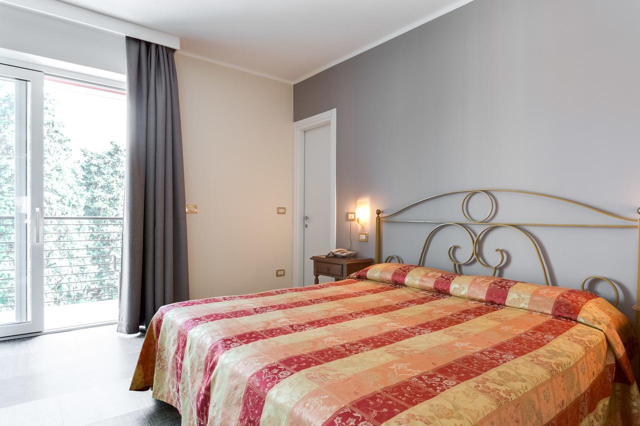 Hotel Europa Garda  Eksteriør billede