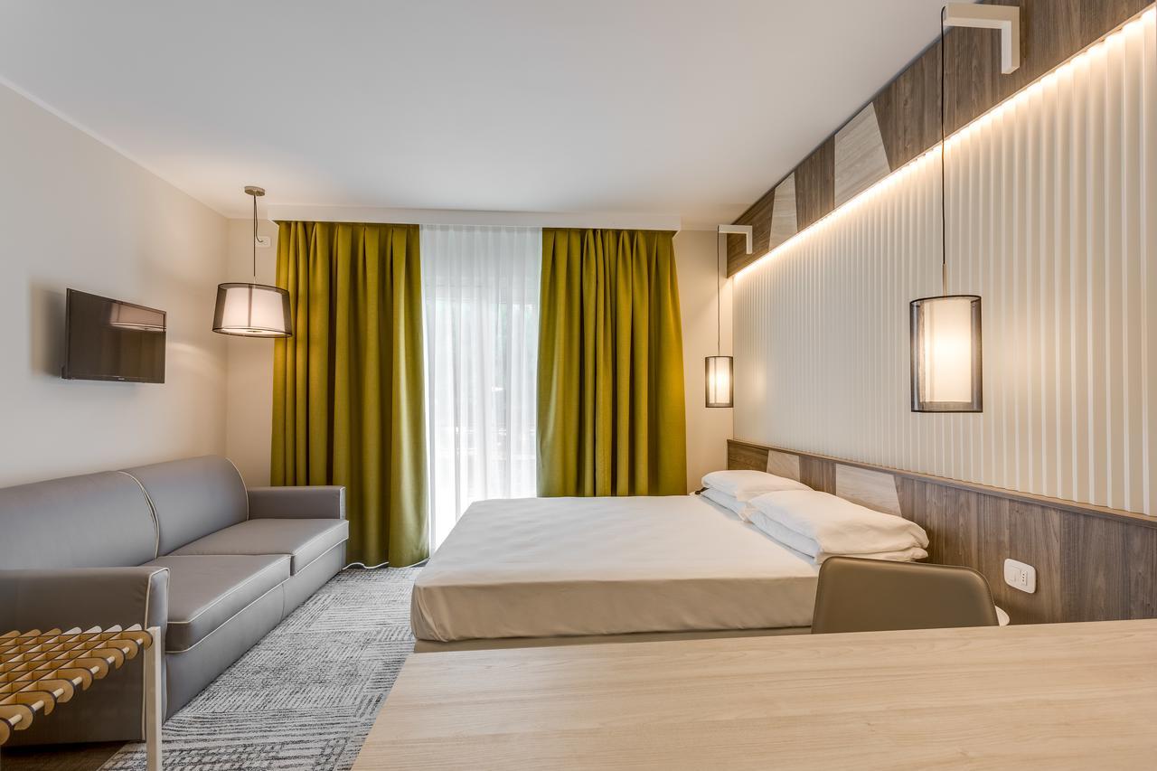 Hotel Europa Garda  Eksteriør billede
